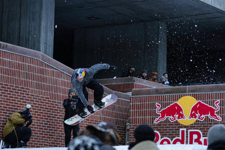 Red Bull Heavy Metal Snowboard 2026 19